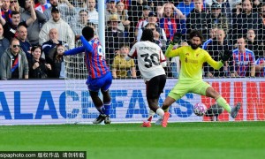 英超积分榜：利物浦结束全胜水晶宫唯一不败 曼联第14