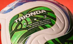 2026世界杯官方比赛用球发布 三重浪镶嵌枫叶雄鹰星星