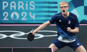 原创 
            林诗栋为何被爆冷？勒布伦怒吼，谁注意他举动，张继科一针见血