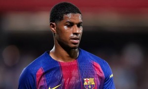 原创 
            树挪死人挪活！曼联废柴转战新东家后4场造5球彻底迎来爆发，阿莫林追悔莫及