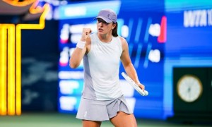 原创 
            生涯武网首胜！斯瓦泰克两盘横扫，连续68站赛事首轮赢球创纪录