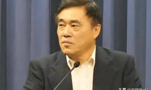 原创 
            洪秀柱为何弃郑丽文投郝龙斌？名嘴邱毅一句话点破真相