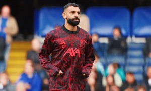 原创 
            86分钟换日本队长求1分，不敢换下萨拉赫，斯洛特开翻11亿欧航母