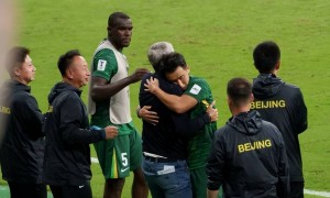 原创 
            塞蒂恩告别国安，唯有一个弟子为他洒泪送行，师徒之情为何如此深厚？