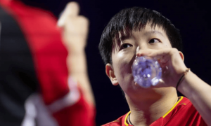 原创 
            前国手:国乒印度比赛不能带厨师 吃不惯当地餐食只能点外卖吃中餐