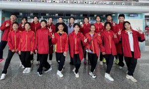 追光 |21年数百个冠军，三代人的青春接力